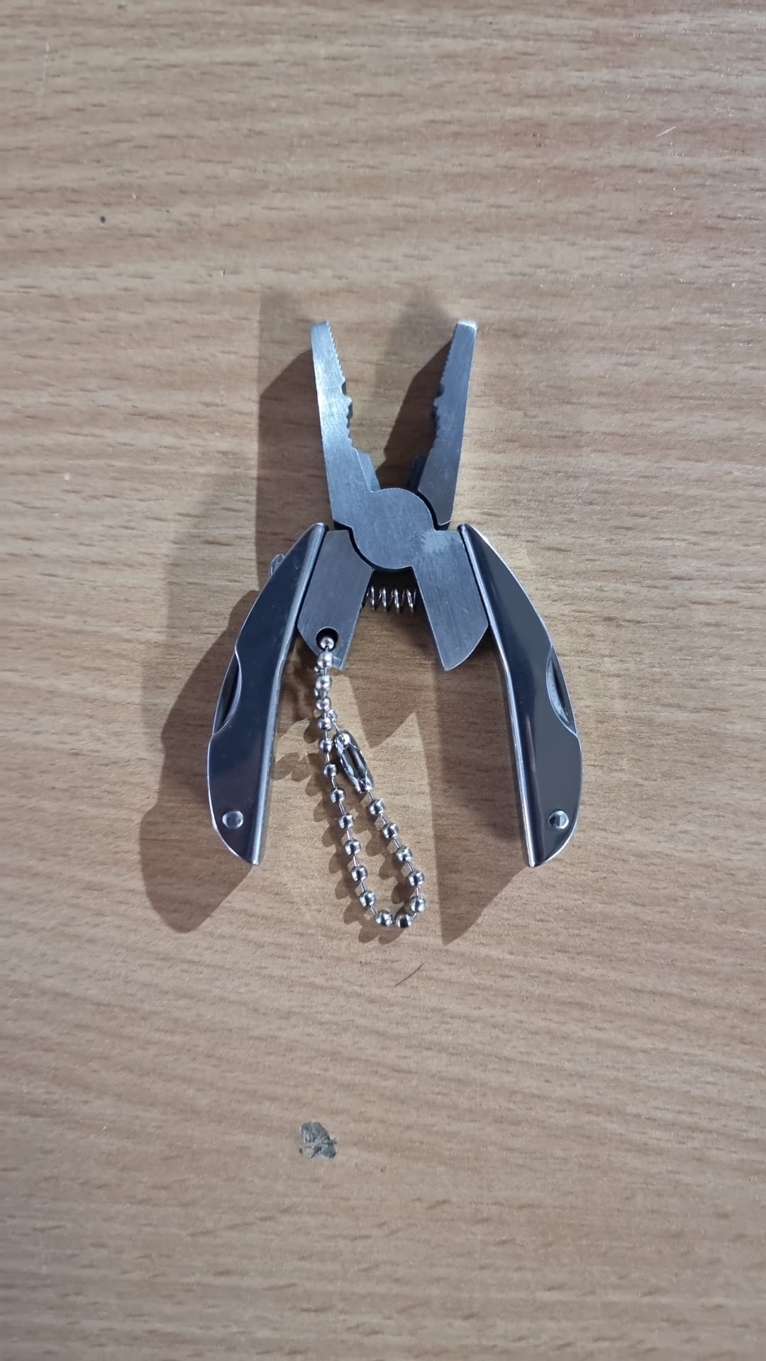 Multi Function Tool Mini Foldaway Key Chain Ring Plier Screwdriver Tradie Gift